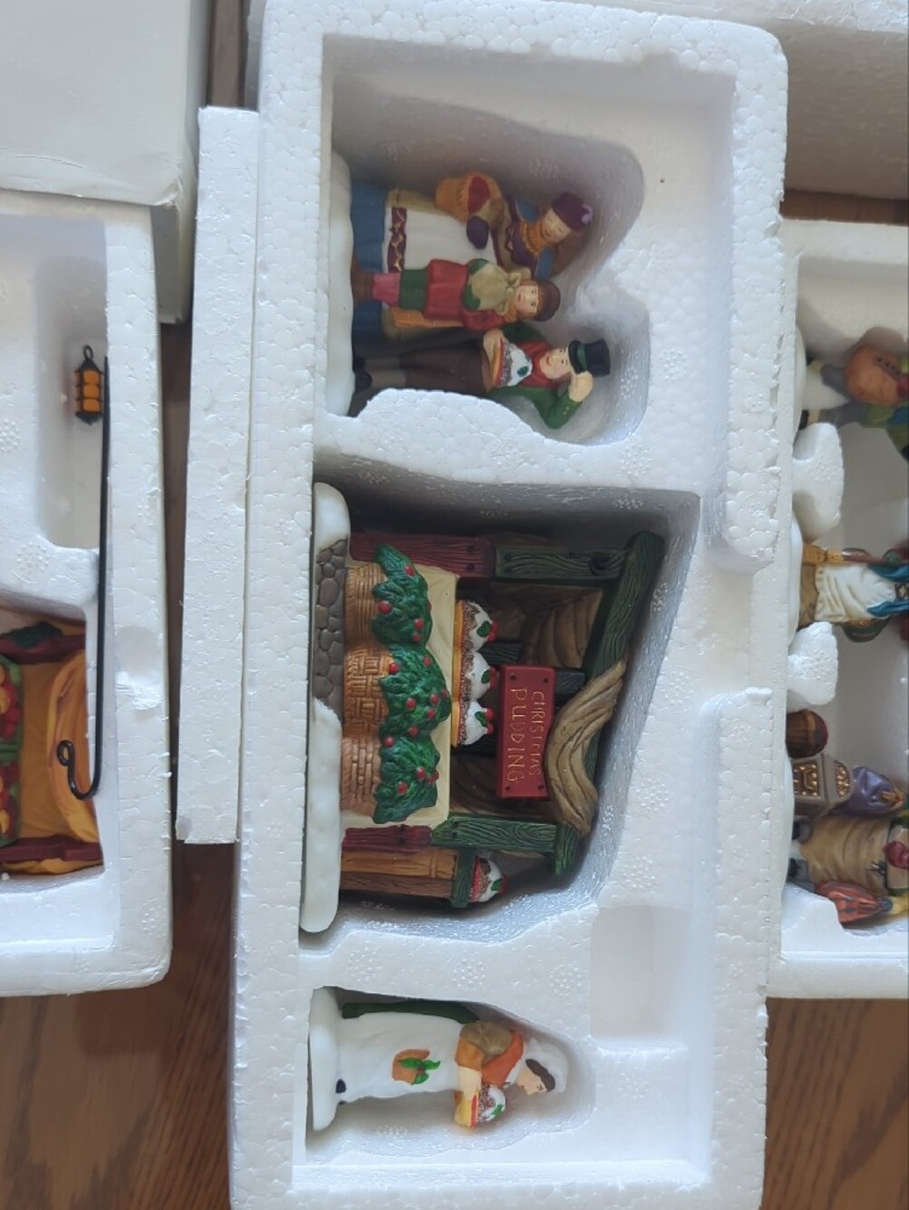 Set of 3. Department 56 Heritage Village pieces with OG boxes - Picture 3 of 6